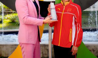 小包总杨烁 小包总杨烁