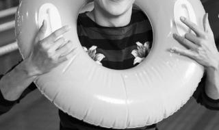 傅园慧游泳拿过奥运冠军吗 2008里约奥运会冠军